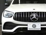 AMG GLCクーペ GLC43 4MATIC ｸｰﾍﾟ ﾚｻﾞｰｴｸｽｸﾙｰｼﾌﾞ&ﾚｰﾀﾞｰｾｰﾌﾃｨPKG　後期 390ps meｺﾈｸﾄ 黒革/ﾋｰﾀｰ/ﾍﾞﾝﾁﾚｰﾀｰ/ﾏｯｻｰｼﾞ ｻﾝﾙｰﾌ MBUXﾅﾋﾞ 地ﾃﾞｼﾞ 360ｶﾒﾗ ﾍｯﾄﾞｱｯﾌﾟD 360度ﾄﾞﾗﾚｺ Burmester ｴｱﾊﾞﾗﾝｽPKG LEDﾍｯﾄﾞﾗｲﾄ AMGｴｱﾛ/20ｲﾝﾁAW　2年保証付