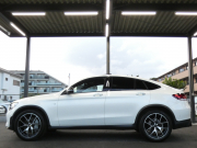 AMG GLCクーペ GLC43 4MATIC ｸｰﾍﾟ ﾚｻﾞｰｴｸｽｸﾙｰｼﾌﾞ&ﾚｰﾀﾞｰｾｰﾌﾃｨPKG　後期 390ps meｺﾈｸﾄ 黒革/ﾋｰﾀｰ/ﾍﾞﾝﾁﾚｰﾀｰ/ﾏｯｻｰｼﾞ ｻﾝﾙｰﾌ MBUXﾅﾋﾞ 地ﾃﾞｼﾞ 360ｶﾒﾗ ﾍｯﾄﾞｱｯﾌﾟD 360度ﾄﾞﾗﾚｺ Burmester ｴｱﾊﾞﾗﾝｽPKG LEDﾍｯﾄﾞﾗｲﾄ AMGｴｱﾛ/20ｲﾝﾁAW　2年保証付