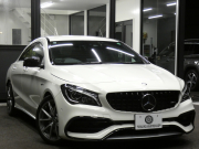 AMG CLAクラス CLA45 4MATIC AMGｱﾄﾞﾊﾞﾝｽﾄﾞ&ﾚｰﾀﾞｰｾｰﾌﾃｨPKG　後期 381ps ｷｰﾚｽｺﾞｰ ﾊﾟﾌｫｰﾏﾝｽｼｰﾄ&可変ﾊﾟﾌｫｰﾏﾝｽｴｸﾞｿﾞｰｽﾄ AMGｴｱﾛ&18AW ﾅﾋﾞTV Aｶｰﾌﾟﾚｲ Bｶﾒﾗ harman/kardon LEDﾍｯﾄﾞﾗｲﾄ/ｵｰﾄHB　2年保証付