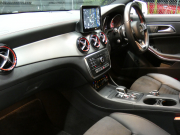 AMG CLAクラス CLA45 4MATIC ﾚｰｼﾝｸﾞｴﾃﾞｨｼｮﾝ ﾚｰﾀﾞｰｾｰﾌﾃｨPKG　後期 1ｵｰﾅｰ 90台限定車 381ps 半革 ﾅﾋﾞTV Aｶｰﾌﾟﾚｲ Bｶﾒﾗ ﾀﾞｲﾅﾐｯｸｾﾚｸﾄ LEDﾗｲﾄ ｱﾀﾞﾌﾟﾃｨﾌﾞHB ﾊﾟﾄﾞﾙｼﾌﾄ AMGｴｱﾛ&18ｲﾝﾁAW　2年保証付