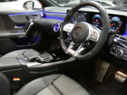 AMG Aクラス A35 4MATIC AMGｱﾄﾞﾊﾞﾝｽﾄﾞ&ﾅﾋﾞｹﾞｰｼｮﾝ&ﾚｰﾀﾞｰｾｰﾌﾃｨPKG　meｺﾈｸﾄ AMGﾊﾟﾌｫｰﾏﾝｽｽﾃｱﾘﾝｸﾞ&ｽｲｯﾁ AMGｴｱﾛ 18ｲﾝﾁAW 灰黒革 ﾊﾟﾉﾗﾏｻﾝﾙｰﾌ MBUXﾅﾋﾞ 360ｶﾒﾗ ﾍｯﾄﾞｱｯﾌﾟD 液晶ﾒｰﾀｰ 純正ﾄﾞﾗﾚｺ LEDﾍｯﾄﾞﾗｲﾄ　2年保証付
