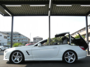 メルセデスベンツ SLクラス SL350  BL-EF AMGｽﾎﾟｰﾂ&ﾚｰﾀﾞｰｾｰﾌﾃｨPKG　ﾏｼﾞｯｸｽｶｲﾙｰﾌ AMGｴｱﾛ&19AW ﾊﾟﾅﾒﾘｶｰﾅｸﾞﾘﾙ ｷｰﾚｽｺﾞｰ 黒本革ｼｰﾄ HDDﾅﾋﾞ 地ﾃﾞｼﾞ Bｶﾒﾗ ﾊﾟｰｸﾄﾛﾆｯｸ ﾄﾞﾗﾚｺ ｵｰﾄﾄﾗﾝｸ ﾏﾙﾁｶﾗｰｱﾝﾋﾞｴﾝﾄ　2年保証付