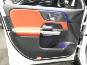 メルセデスベンツ GLB GLB180 AMGﾗｲﾝ ﾚｻﾞｰｴｸｽｸﾙｰｼﾌﾞ&ｱﾄﾞﾊﾞﾝｽﾄﾞPKG　meｺﾈｸﾄ AMGｴｱﾛ&19AW 赤黒革ｼｰﾄ ﾊﾟﾉﾗﾏｻﾝﾙｰﾌ MBUXﾅﾋﾞ 360度ｶﾒﾗ 純正ﾄﾞﾗﾚｺ ｱﾄﾞﾊﾞﾝｽﾄﾞｻｳﾝﾄﾞ ﾍｯﾄﾞｱｯﾌﾟD ﾜｲﾔﾚｽﾁｬｰｼﾞ LEDﾗｲﾄ/ｵｰﾄHB　2年保証付