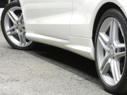 メルセデスベンツ Eクラス E250 ｶﾌﾞﾘｵﾚ AMGｽﾎﾟｰﾂ&ﾚｰﾀﾞｰｾｰﾌﾃｨPKG　後期 ﾌﾞﾗｯｸｿﾌﾄﾄｯﾌﾟ AMGｴｱﾛ&18AW ｷｰﾚｽｺﾞｰ 黒本革/ﾋｰﾀｰ/ﾏﾙﾁｺﾝﾄﾛｰﾙｼｰﾄB ﾅﾋﾞ 地ﾃﾞｼﾞ 360度ｶﾒﾗ ﾄﾞﾗﾚｺ LEDﾍｯﾄﾞﾗｲﾄ/自動ﾊｲﾋﾞｰﾑ　2年保証付