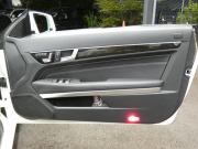 メルセデスベンツ Eクラス E250 ｶﾌﾞﾘｵﾚ AMGｽﾎﾟｰﾂ&ﾚｰﾀﾞｰｾｰﾌﾃｨPKG　後期 ﾌﾞﾗｯｸｿﾌﾄﾄｯﾌﾟ AMGｴｱﾛ&18AW ｷｰﾚｽｺﾞｰ 黒本革/ﾋｰﾀｰ/ﾏﾙﾁｺﾝﾄﾛｰﾙｼｰﾄB ﾅﾋﾞ 地ﾃﾞｼﾞ 360度ｶﾒﾗ ﾄﾞﾗﾚｺ LEDﾍｯﾄﾞﾗｲﾄ/自動ﾊｲﾋﾞｰﾑ　2年保証付