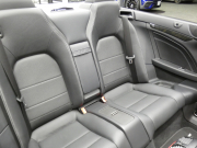 メルセデスベンツ Eクラス E250 ｶﾌﾞﾘｵﾚ AMGｽﾎﾟｰﾂ&ﾚｰﾀﾞｰｾｰﾌﾃｨPKG　後期 ﾌﾞﾗｯｸｿﾌﾄﾄｯﾌﾟ AMGｴｱﾛ&18AW ｷｰﾚｽｺﾞｰ 黒本革/ﾋｰﾀｰ/ﾏﾙﾁｺﾝﾄﾛｰﾙｼｰﾄB ﾅﾋﾞ 地ﾃﾞｼﾞ 360度ｶﾒﾗ ﾄﾞﾗﾚｺ LEDﾍｯﾄﾞﾗｲﾄ/自動ﾊｲﾋﾞｰﾑ　2年保証付