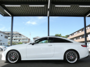 メルセデスベンツ Eクラス E300 ｸｰﾍﾟ ｽﾎﾟｰﾂ ｴｸｽｸﾙｰｼﾌﾞ&ﾚｰﾀﾞｰｾｰﾌﾃｨPKG　245ps AMGｴｱﾛ MAVERICK20ｲﾝﾁAW ｷｰﾚｽｺﾞｰ ﾅｯﾊﾟ黒革 ﾍﾞﾝﾁﾚｰﾀｰ&ﾏｯｻｰｼﾞ ﾊﾟﾉﾗﾏｻﾝﾙｰﾌ ﾅﾋﾞTV 360ｶﾒﾗ Aｶｰﾌﾟﾚｲ Burmester ﾍｯﾄﾞｱｯﾌﾟD ｴｱﾊﾞﾗﾝｽPKG ｵｰﾄﾄﾗﾝｸ　2年保証付