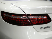 メルセデスベンツ Eクラス E200 ｶﾌﾞﾘｵﾚ ｽﾎﾟｰﾂ ﾚｻﾞｰ&ﾚｰﾀﾞｰｾｰﾌﾃｨPKG　後期 1ｵｰﾅｰ BSG搭載 meｺﾈｸﾄ AMGｴｱﾛ&19AW ﾌﾞﾗｯｸ幌 ﾌﾞﾗｯｸ革 ﾋｰﾀｰ&ｴｱｽｶｰﾌ MBUXﾅﾋﾞ 地ﾃﾞｼﾞ Aｶｰﾌﾟﾚｲ 360ｶﾒﾗ ﾄﾞﾗﾚｺ ﾍｯﾄﾞｱｯﾌﾟD Burmester ｴｱﾊﾞﾗﾝｽPKG　2年保証付