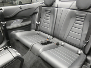 メルセデスベンツ Eクラス E200 ｶﾌﾞﾘｵﾚ ｽﾎﾟｰﾂ ﾚｻﾞｰ&ﾚｰﾀﾞｰｾｰﾌﾃｨPKG　後期 1ｵｰﾅｰ BSG搭載 meｺﾈｸﾄ AMGｴｱﾛ&19AW ﾌﾞﾗｯｸ幌 ﾌﾞﾗｯｸ革 ﾋｰﾀｰ&ｴｱｽｶｰﾌ MBUXﾅﾋﾞ 地ﾃﾞｼﾞ Aｶｰﾌﾟﾚｲ 360ｶﾒﾗ ﾄﾞﾗﾚｺ ﾍｯﾄﾞｱｯﾌﾟD Burmester ｴｱﾊﾞﾗﾝｽPKG　2年保証付