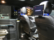 メルセデスベンツ Vクラス V220d ｱﾊﾞﾝｷﾞｬﾙﾄﾞ ﾛﾝｸﾞ AMGﾗｲﾝ ｴｸｽｸﾙｰｼﾌﾞｼｰﾄ&ﾚｰﾀﾞｰｾｰﾌﾃｨPKG　後期 9速AT 2,000ccE/G AMGｴｱﾛ&19AW 黒革ｼｰﾄ ﾊﾟﾉﾗﾏSR ｴｸｽｸﾙｰｼﾌﾞｼｰﾄ/ﾍﾞﾝﾁﾚｰﾀｰ/ﾏｯｻｰｼﾞ MBUXﾅﾋﾞTV 360度ｶﾒﾗ ﾘｱ左右ﾓﾆﾀｰ Burmester ﾊﾟﾜｰｽﾗｲﾄﾞﾄﾞｱ　2年保証付