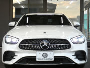 メルセデスベンツ Eクラス E200 ｽﾎﾟｰﾂ AMGﾗｲﾝｲﾝﾃﾘｱ&ｴｸｽｸﾙｰｼﾌﾞ&ﾚｰﾀﾞｰｾｰﾌﾃｨPKG　後期 1ｵｰﾅｰ BSG搭載 AMGｴｱﾛ&19AW ﾅｯﾊﾟ革/前後ﾋｰﾀｰ MBUXﾅﾋﾞ 地ﾃﾞｼﾞ AppleCarPlay 360度ｶﾒﾗ Burmester ﾍｯﾄﾞｱｯﾌﾟD ｵｰﾄﾄﾗﾝｸ　2年保証付