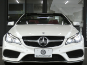 メルセデスベンツ Eクラス E250 ｶﾌﾞﾘｵﾚ AMGｽﾎﾟｰﾂ&ｺﾝﾌｫｰﾄ&ﾚｰﾀﾞｰｾｰﾌﾃｨPKG　後期 ﾀﾞｰｸﾚｯﾄﾞｿﾌﾄﾄｯﾌﾟ AMGｴｱﾛ&18AW ｷｰﾚｽｺﾞｰ 赤本革/ｴｱｽｶｰﾌ/ﾋｰﾀｰ/ﾏﾙﾁｺﾝﾄﾛｰﾙｼｰﾄB ﾅﾋﾞ 地ﾃﾞｼﾞ 360度ｶﾒﾗ ﾄﾞﾗﾚｺ LEDﾍｯﾄﾞﾗｲﾄ/自動ﾊｲﾋﾞｰﾑ　2年保証付