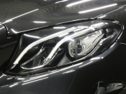 メルセデスベンツ Eクラス E200 4MATIC ｱﾊﾞﾝｷﾞｬﾙﾄﾞ ﾚｰﾀﾞｰｾｰﾌﾃｨPKG　ﾊﾟﾅﾒﾘｶｰﾅｸﾞﾘﾙ ｷｰﾚｽｺﾞｰ 黒半革ｼｰﾄ/ﾋｰﾀｰ HDDﾅﾋﾞ 地ﾃﾞｼﾞ 360度ｶﾒﾗ AppleCarPlay 前後ﾄﾞﾗﾚｺ ﾀﾞｲﾅﾐｯｸｾﾚｸﾄ ﾊﾟﾄﾞﾙｼﾌﾄ LEDﾍｯﾄﾞﾗｲﾄ 純正17ｲﾝﾁAW　2年保証付