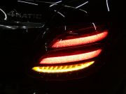 メルセデスベンツ Eクラス E200 4MATIC ｱﾊﾞﾝｷﾞｬﾙﾄﾞ ﾚｰﾀﾞｰｾｰﾌﾃｨPKG　ﾊﾟﾅﾒﾘｶｰﾅｸﾞﾘﾙ ｷｰﾚｽｺﾞｰ 黒半革ｼｰﾄ/ﾋｰﾀｰ HDDﾅﾋﾞ 地ﾃﾞｼﾞ 360度ｶﾒﾗ AppleCarPlay 前後ﾄﾞﾗﾚｺ ﾀﾞｲﾅﾐｯｸｾﾚｸﾄ ﾊﾟﾄﾞﾙｼﾌﾄ LEDﾍｯﾄﾞﾗｲﾄ 純正17ｲﾝﾁAW　2年保証付