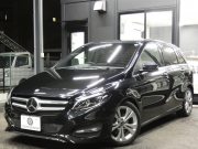 メルセデスベンツ Bクラス B180 ﾍﾞｰｼｯｸ&ﾌﾟﾚﾐｱﾑ&ﾚｰﾀﾞｰｾｰﾌﾃｨPKG　後期 ｷｰﾚｽｺﾞｰ 黒革ｼｰﾄ/ﾋｰﾀｰ ﾊﾟﾉﾗﾏｻﾝﾙｰﾌ HDDﾅﾋﾞ 地ﾃﾞｼﾞ AppleCarPlay Bｶﾒﾗ harman/kardon ﾊﾟﾄﾞﾙｼﾌﾄ LEDﾍｯﾄﾞﾗｲﾄ/ｵｰﾄHB ｱﾝﾋﾞｴﾝﾄﾗｲﾄ　2年保証付