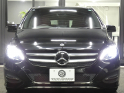 メルセデスベンツ Bクラス B180 ﾍﾞｰｼｯｸ&ﾌﾟﾚﾐｱﾑ&ﾚｰﾀﾞｰｾｰﾌﾃｨPKG　後期 ｷｰﾚｽｺﾞｰ 黒革ｼｰﾄ/ﾋｰﾀｰ ﾊﾟﾉﾗﾏｻﾝﾙｰﾌ HDDﾅﾋﾞ 地ﾃﾞｼﾞ AppleCarPlay Bｶﾒﾗ harman/kardon ﾊﾟﾄﾞﾙｼﾌﾄ LEDﾍｯﾄﾞﾗｲﾄ/ｵｰﾄHB ｱﾝﾋﾞｴﾝﾄﾗｲﾄ　2年保証付