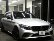 AMG Cクラス C43 4MATIC ｽﾃｰｼｮﾝﾜｺﾞﾝ ﾚｰﾀﾞｰｾｰﾌﾃｨPKG　後期 390ps meｺﾈｸﾄ AMGｴｱﾛ/19AW KWﾀﾞｳﾝｻｽ 黒本革 ﾊﾟﾉﾗﾏSR HDDﾅﾋﾞ 地ﾃﾞｼﾞ Appleｶｰﾌﾟﾚｲ ﾍｯﾄﾞｱｯﾌﾟD Burmester ｴｱﾊﾞﾗﾝｽPKG ｵｰﾄﾃｰﾙｹﾞｰﾄ ﾏﾙﾁﾋﾞｰﾑLEDﾍｯﾄﾞﾗｲﾄ　2年保証付