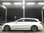 メルセデスベンツ Cクラス C200 ｽﾃｰｼｮﾝﾜｺﾞﾝ ｱﾊﾞﾝｷﾞｬﾙﾄﾞ AMGﾗｲﾝ ﾚｻﾞｰｴｸｽｸﾙｰｼﾌﾞ&ﾚｰﾀﾞｰｾｰﾌﾃｨPKG　後期 BSG搭載 9速AT meｺﾈｸﾄ 黒本革 HDDﾅﾋﾞ 地ﾃﾞｼﾞ Appleｶｰﾌﾟﾚｲ Bｶﾒﾗ ﾍｯﾄﾞｱｯﾌﾟD Burmester 液晶ﾒｰﾀｰ LEDﾍｯﾄﾞﾗｲﾄ 前後ﾄﾞﾗﾚｺ AMGｴｱﾛ&18AW　2年保証付