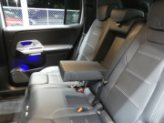 メルセデスベンツ GLB GLB250 4MATIC ｽﾎﾟｰﾂ ﾚｰﾀﾞｰｾｰﾌﾃｨPKG　1ｵｰﾅｰ meｺﾈｸﾄ ｷｰﾚｽｺﾞｰ AMGｴｱﾛ&20ｲﾝﾁAW 黒本革ｼｰﾄ MBUXﾅﾋﾞ 地ﾃﾞｼﾞ 360度ｶﾒﾗ ﾀﾞｲﾅﾐｯｸｾﾚｸﾄ ﾊﾟﾄﾞﾙｼﾌﾄ 前後ﾄﾞﾗﾚｺ 自動ﾘｱｹﾞｰﾄ/ﾌｯﾄOP LEDﾍｯﾄﾞﾗｲﾄ ｵｰﾄHB　2年保証付