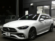 メルセデスベンツ Cクラス C200 ｽﾃｰｼｮﾝﾜｺﾞﾝ AVG AMGﾗｲﾝ&ﾚｻﾞｰｴｸｽｸﾙｰｼﾌﾞ&ﾍﾞｰｼｯｸPKG　ISG搭載 AMGｴｱﾛ&18AW ﾘｱｱｸｽﾙｽﾃｱﾘﾝｸﾞ 黒革ｼｰﾄ ﾊﾟﾉﾗﾏSR MBUXﾅﾋﾞ 地ﾃﾞｼﾞ 360ｶﾒﾗ Appleｶｰﾌﾟﾚｲ ﾍｯﾄﾞｱｯﾌﾟD ﾃﾞｼﾞﾀﾙｺｯｸﾋﾟｯﾄD 自動ﾘｱｹﾞｰﾄ DIGITALﾗｲﾄ　2年保証付