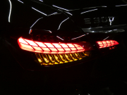 メルセデスベンツ Eクラス E300 ｽﾎﾟｰﾂ ｴｸｽｸﾙｰｼﾌﾞ&ﾚｰﾀﾞｰｾｰﾌﾃｨPKG　後期 1ｵｰﾅｰ meｺﾈｸﾄ ﾌﾞﾗｯｸﾅｯﾊﾟﾚｻﾞｰ/前後ﾋｰﾀｰ ﾊﾟﾉﾗﾏSR MBUXﾅﾋﾞ 地ﾃﾞｼﾞ 360度ｶﾒﾗ 前後ﾄﾞﾗﾚｺ Burmester ﾍｯﾄﾞｱｯﾌﾟD ｴｱﾊﾞﾗﾝｽPKG ｵｰﾄﾄﾗﾝｸ AMGｴｱﾛ&19ｲﾝﾁAW　2年保証付