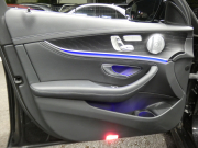 メルセデスベンツ Eクラス E300 ｽﾎﾟｰﾂ ｴｸｽｸﾙｰｼﾌﾞ&ﾚｰﾀﾞｰｾｰﾌﾃｨPKG　後期 1ｵｰﾅｰ meｺﾈｸﾄ ﾌﾞﾗｯｸﾅｯﾊﾟﾚｻﾞｰ/前後ﾋｰﾀｰ ﾊﾟﾉﾗﾏSR MBUXﾅﾋﾞ 地ﾃﾞｼﾞ 360度ｶﾒﾗ 前後ﾄﾞﾗﾚｺ Burmester ﾍｯﾄﾞｱｯﾌﾟD ｴｱﾊﾞﾗﾝｽPKG ｵｰﾄﾄﾗﾝｸ AMGｴｱﾛ&19ｲﾝﾁAW　2年保証付