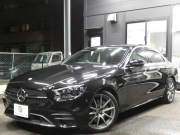 メルセデスベンツ Eクラス E300 ｽﾎﾟｰﾂ ｴｸｽｸﾙｰｼﾌﾞ&ﾚｰﾀﾞｰｾｰﾌﾃｨPKG　後期 1ｵｰﾅｰ meｺﾈｸﾄ ﾌﾞﾗｯｸﾅｯﾊﾟﾚｻﾞｰ/前後ﾋｰﾀｰ ﾊﾟﾉﾗﾏSR MBUXﾅﾋﾞ 地ﾃﾞｼﾞ 360度ｶﾒﾗ 前後ﾄﾞﾗﾚｺ Burmester ﾍｯﾄﾞｱｯﾌﾟD ｴｱﾊﾞﾗﾝｽPKG ｵｰﾄﾄﾗﾝｸ AMGｴｱﾛ&19ｲﾝﾁAW　2年保証付