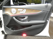 メルセデスベンツ Eクラス E450 4MATIC ｴｸｽｸﾙｰｼﾌﾞ ｴｸｽｸﾙｰｼﾌﾞ&ﾚｰﾀﾞｰｾｰﾌﾃｨPKG　中期 meｺﾈｸﾄ ﾅｯﾊﾟ黒革/ﾍﾞﾝﾁﾚｰﾀｰ/前後ﾋｰﾀｰ ﾊﾟﾉﾗﾏｻﾝﾙｰﾌ 純正ﾅﾋﾞ 地ﾃﾞｼﾞ AppleCarPlay 360度ｶﾒﾗ Burmester ｴｱﾊﾞﾗﾝｽPKG ﾍｯﾄﾞｱｯﾌﾟD 自動ﾄﾗﾝｸ/ﾌｯﾄOP LEDﾗｲﾄ/自動HB　2年保証付