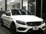 AMG Cクラス C43 4MATIC ｴｸｽｸﾙｰｼﾌﾞ&ﾚｰﾀﾞｰｾｰﾌﾃｨPKG　9速AT AMGｴｱﾛ&19ｲﾝﾁｱﾙﾐ 黒本革 ﾊﾟﾉﾗﾏｻﾝﾙｰﾌ HDDﾅﾋﾞ 地ﾃﾞｼﾞ ﾊﾞｯｸｶﾒﾗ Burmester ｴｱﾊﾞﾗﾝｽPKG/ﾊﾟﾌｭｰﾑｱﾄﾏｲｻﾞｰ ﾄﾞﾗﾚｺ LEDﾍｯﾄﾞﾗｲﾄ/ｵｰﾄHB　2年保証付