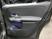 メルセデスベンツ GLB GLB200d 4MATIC ﾚｻﾞｰｴｸｽｸﾙｰｼﾌﾞ&ﾅﾋﾞｹﾞｰｼｮﾝ&ﾚｰﾀﾞｰｾｰﾌﾃｨPKG　1ｵｰﾅｰ meｺﾈｸﾄ 黒本革ｼｰﾄ ﾊﾟﾉﾗﾏSR MBUXﾅﾋﾞTV 360度ｶﾒﾗ 前後ﾄﾞﾗﾚｺ 純正18ｲﾝﾁAW LEDﾍｯﾄﾞﾗｲﾄ 自動ﾘｱｹﾞｰﾄ　2年保証付