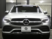 メルセデスベンツ GLCクーペ GLC220d 4MATIC ｸｰﾍﾟ AMGﾗｲﾝ ﾚｻﾞｰｴｸｽｸﾙｰｼﾌﾞ&ﾚｰﾀﾞｰｾｰﾌﾃｨPKG　後期 meｺﾈｸﾄ AMGｴｱﾛ&19AW 黒革/ﾍﾞﾝﾁﾚｰﾀｰ/ﾏｯｻｰｼﾞ ｻﾝﾙｰﾌ MBUXﾅﾋﾞ 地ﾃﾞｼﾞ 360度ｶﾒﾗ ﾄﾞﾗﾚｺ Burmester ﾍｯﾄﾞｱｯﾌﾟD 自動ﾘｱｹﾞｰﾄ/ﾌｯﾄOP LEDﾍｯﾄﾞﾗｲﾄ　2年保証付