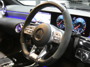 AMG Aクラス A35 4MATIC ｾﾀﾞﾝ AMGﾊﾟﾌｫｰﾏﾝｽ&AMGｱﾄﾞﾊﾞﾝｽﾄﾞ&ﾚｰﾀﾞｰｾｰﾌﾃｨPKG　meｺﾈｸﾄ AMGﾊﾟﾌｫｰﾏﾝｽｽﾃｱﾘﾝｸﾞ&ｼｰﾄ AMGｴｱﾛ&18ｲﾝﾁAW 強化ﾌﾞﾚｰｷ 灰黒革 ﾊﾟﾉﾗﾏSR MBUXﾅﾋﾞ 地ﾃﾞｼﾞ 360ｶﾒﾗ ﾍｯﾄﾞｱｯﾌﾟD ｱﾄﾞﾊﾞﾝｽﾄﾞS ﾄﾞﾗﾚｺ　2年保証付