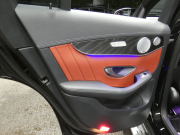 AMG GLCクーペ GLC43 4MATIC ｸｰﾍﾟ ﾚｻﾞｰｴｸｽｸﾙｰｼﾌﾞ&ﾚｰﾀﾞｰｾｰﾌﾃｨPKG　後期 1ｵｰﾅｰ 390ps meｺﾈｸﾄ 赤黒革/前後ﾋｰﾀｰ ｻﾝﾙｰﾌ MBUXﾅﾋﾞ 地ﾃﾞｼﾞ 360ｶﾒﾗ ﾍｯﾄﾞｱｯﾌﾟD Burmester ｴｱﾊﾞﾗﾝｽPKG 純正ﾄﾞﾗﾚｺ LEDﾍｯﾄﾞﾗｲﾄ AMGｴｱﾛ/20ｲﾝﾁAW　2年保証付