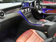 AMG GLCクーペ GLC43 4MATIC ｸｰﾍﾟ ﾚｻﾞｰｴｸｽｸﾙｰｼﾌﾞ&ﾚｰﾀﾞｰｾｰﾌﾃｨPKG　後期 1ｵｰﾅｰ 390ps meｺﾈｸﾄ 赤黒革/前後ﾋｰﾀｰ ｻﾝﾙｰﾌ MBUXﾅﾋﾞ 地ﾃﾞｼﾞ 360ｶﾒﾗ ﾍｯﾄﾞｱｯﾌﾟD Burmester ｴｱﾊﾞﾗﾝｽPKG 純正ﾄﾞﾗﾚｺ LEDﾍｯﾄﾞﾗｲﾄ AMGｴｱﾛ/20ｲﾝﾁAW　2年保証付