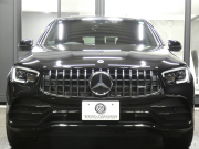 AMG GLCクーペ GLC43 4MATIC ｸｰﾍﾟ ﾚｻﾞｰｴｸｽｸﾙｰｼﾌﾞ&ﾚｰﾀﾞｰｾｰﾌﾃｨPKG　後期 1ｵｰﾅｰ 390ps meｺﾈｸﾄ 赤黒革/前後ﾋｰﾀｰ ｻﾝﾙｰﾌ MBUXﾅﾋﾞ 地ﾃﾞｼﾞ 360ｶﾒﾗ ﾍｯﾄﾞｱｯﾌﾟD Burmester ｴｱﾊﾞﾗﾝｽPKG 純正ﾄﾞﾗﾚｺ LEDﾍｯﾄﾞﾗｲﾄ AMGｴｱﾛ/20ｲﾝﾁAW　2年保証付