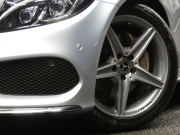 メルセデスベンツ Cクラス C220d ﾛｰﾚｳｽｴﾃﾞｨｼｮﾝ ﾚｰﾀﾞｰｾｰﾌﾃｨPKG　特別仕様車 9速AT meｺﾈｸﾄ ｷｰﾚｽｺﾞｰ 黒革/ｼｰﾄﾋｰﾀｰ HDDﾅﾋﾞ 地ﾃﾞｼﾞ Bｶﾒﾗ 前後ﾄﾞﾗﾚｺ ﾊﾟﾄﾞﾙｼﾌﾄ LEDﾍｯﾄﾞﾗｲﾄ/自動HB ｱﾝﾋﾞｴﾝﾄﾗｲﾄ AMGｴｱﾛ&18ｲﾝﾁAW　2年保証付