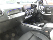 メルセデスベンツ GLB GLB250 4MATIC ｽﾎﾟｰﾂ ﾅｲﾄ&ﾚｰﾀﾞｰｾｰﾌﾃｨPKG　meｺﾈｸﾄ ｷｰﾚｽｺﾞｰ AMGｴｱﾛ&20ｲﾝﾁAW 黒本革ｼｰﾄ MBUXﾅﾋﾞ 地ﾃﾞｼﾞ 360度ｶﾒﾗ ﾀﾞｲﾅﾐｯｸｾﾚｸﾄ ﾊﾟﾄﾞﾙｼﾌﾄ 前後ﾄﾞﾗﾚｺ 自動ﾘｱｹﾞｰﾄ/ﾌｯﾄOP LEDﾍｯﾄﾞﾗｲﾄ ｵｰﾄHB　2年保証付