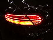 メルセデスベンツ Cクラス C180 ｸｰﾍﾟ ｽﾎﾟｰﾂ ﾚｻﾞｰｴｸｽｸﾙｰｼﾌﾞ&ﾚｰﾀﾞｰｾｰﾌﾃｨPKG　後期 meｺﾈｸﾄ 赤本革 ﾊﾟﾉﾗﾏSR ﾅﾋﾞTV Aｶｰﾌﾟﾚｲ Bｶﾒﾗ ﾍｯﾄﾞｱｯﾌﾟD ｴｱﾊﾞﾗﾝｽPKG ﾀﾞｲﾅﾐｯｸｾﾚｸﾄ AMGｴｱﾛ AMG19ｲﾝﾁAW LEDﾍｯﾄﾞﾗｲﾄ　2年保証付