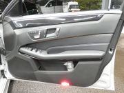 メルセデスベンツ Eクラス E250 ｽﾃｰｼｮﾝﾜｺﾞﾝ AVG AMGｽﾎﾟｰﾂ&ﾚｰﾀﾞｰｾｰﾌﾃｨPKG　後期 ｷｰﾚｽｺﾞｰ 黒本革ｼｰﾄ/前後ﾋｰﾀｰ ﾊﾟﾉﾗﾏｻﾝﾙｰﾌ HDDﾅﾋﾞ 地ﾃﾞｼﾞ 360度ｶﾒﾗ 純正ﾄﾞﾗﾚｺ ﾊﾟﾄﾞﾙｼﾌﾄ 自動ﾘｱｹﾞｰﾄ/ﾌｯﾄOP LEDﾍｯﾄﾞﾗｲﾄ AMGｴｱﾛ/18AW　2年保証付