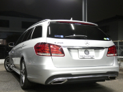 メルセデスベンツ Eクラス E250 ｽﾃｰｼｮﾝﾜｺﾞﾝ AVG AMGｽﾎﾟｰﾂ&ﾚｰﾀﾞｰｾｰﾌﾃｨPKG　後期 ｷｰﾚｽｺﾞｰ 黒本革ｼｰﾄ/前後ﾋｰﾀｰ ﾊﾟﾉﾗﾏｻﾝﾙｰﾌ HDDﾅﾋﾞ 地ﾃﾞｼﾞ 360度ｶﾒﾗ 純正ﾄﾞﾗﾚｺ ﾊﾟﾄﾞﾙｼﾌﾄ 自動ﾘｱｹﾞｰﾄ/ﾌｯﾄOP LEDﾍｯﾄﾞﾗｲﾄ AMGｴｱﾛ/18AW　2年保証付