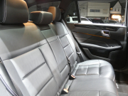 メルセデスベンツ Eクラス E250 ｽﾃｰｼｮﾝﾜｺﾞﾝ AVG AMGｽﾎﾟｰﾂ&ﾚｰﾀﾞｰｾｰﾌﾃｨPKG　後期 ｷｰﾚｽｺﾞｰ 黒本革ｼｰﾄ/前後ﾋｰﾀｰ ﾊﾟﾉﾗﾏｻﾝﾙｰﾌ HDDﾅﾋﾞ 地ﾃﾞｼﾞ 360度ｶﾒﾗ 純正ﾄﾞﾗﾚｺ ﾊﾟﾄﾞﾙｼﾌﾄ 自動ﾘｱｹﾞｰﾄ/ﾌｯﾄOP LEDﾍｯﾄﾞﾗｲﾄ AMGｴｱﾛ/18AW　2年保証付