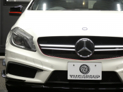 AMG Aクラス A45 AMG 4MATIC ｴﾃﾞｨｼｮﾝ1 ｾｰﾌﾃｨPKG　400台限定 専用ｴｸｽﾃﾘｱ&ｲﾝﾃﾘｱ AMGﾊﾟﾌｫｰﾏﾝｽｼｰﾄ/ｽﾃｱﾘﾝｸﾞ AMGｴｱﾛ/19ｲﾝﾁAW 強化ﾌﾞﾚｰｷ&ｻｽﾍﾟﾝｼｮﾝ HDDﾅﾋﾞ 地ﾃﾞｼﾞ Bｶﾒﾗ BTｵｰﾃﾞｨｵ ﾊﾟｰｸﾄﾛﾆｯｸ ﾃﾞｨｽﾄﾛﾆｯｸﾌﾟﾗｽ　2年保証付