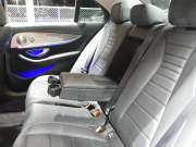 メルセデスベンツ Eクラス E200 ｱﾊﾞﾝｷﾞｬﾙﾄﾞ ｴｸｽｸﾙｰｼﾌﾞ&ﾚｰﾀﾞｰｾｰﾌﾃｨPKG　中期 BSG搭載 meｺﾈｸﾄ 黒本革ｼｰﾄ/前後ﾋｰﾀｰ 純正ﾅﾋﾞ 地ﾃﾞｼﾞ AppleCarPlay 360度ｶﾒﾗ 前後ﾄﾞﾗﾚｺ Burmester ﾍｯﾄﾞｱｯﾌﾟD ｴｱﾊﾞﾗﾝｽPKG 自動開閉ﾄﾗﾝｸ LEDﾗｲﾄ　2年保証付