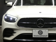 メルセデスベンツ Eクラス E200 ｽﾎﾟｰﾂ AMGﾗｲﾝｲﾝﾃﾘｱ&ｴｸｽｸﾙｰｼﾌﾞ&ﾚｰﾀﾞｰｾｰﾌﾃｨPKG　後期 1ｵｰﾅｰ BSG搭載 AMGｴｱﾛ&19AW ﾅｯﾊﾟ革/前後ﾋｰﾀｰ MBUXﾅﾋﾞ 地ﾃﾞｼﾞ AppleCarPlay 360度ｶﾒﾗ Burmester ﾍｯﾄﾞｱｯﾌﾟD 前後ﾄﾞﾗﾚｺ ｵｰﾄﾄﾗﾝｸ　2年保証付