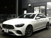メルセデスベンツ Eクラス E200 ｽﾎﾟｰﾂ AMGﾗｲﾝｲﾝﾃﾘｱ&ｴｸｽｸﾙｰｼﾌﾞ&ﾚｰﾀﾞｰｾｰﾌﾃｨPKG　後期 1ｵｰﾅｰ BSG搭載 AMGｴｱﾛ&19AW ﾅｯﾊﾟ革/前後ﾋｰﾀｰ MBUXﾅﾋﾞ 地ﾃﾞｼﾞ AppleCarPlay 360度ｶﾒﾗ Burmester ﾍｯﾄﾞｱｯﾌﾟD 前後ﾄﾞﾗﾚｺ ｵｰﾄﾄﾗﾝｸ　2年保証付