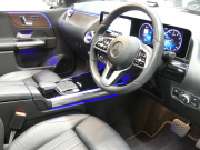 メルセデスベンツ Bクラス B180 ﾚｻﾞｰｴｸｽｸﾙｰｼﾌﾞ&ｱﾄﾞﾊﾞﾝｽﾄﾞ&ﾅﾋﾞｹﾞｰｼｮﾝ&ﾚｰﾀﾞｰｾｰﾌﾃｨPKG　meｺﾈｸﾄ ｷｰﾚｽｺﾞｰ 黒本革ｼｰﾄ/ﾋｰﾀｰ ﾊﾟﾉﾗﾏｻﾝﾙｰﾌ MBUXﾅﾋﾞ 地ﾃﾞｼﾞ 360度ｶﾒﾗ ｱﾄﾞﾊﾞﾝｽﾄﾞｻｳﾝﾄﾞ 360度ﾄﾞﾗﾚｺ 自動ﾘｱｹﾞｰﾄ LEDﾗｲﾄ　2年保証付