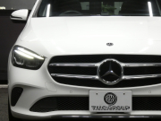 メルセデスベンツ Bクラス B180 ﾚｻﾞｰｴｸｽｸﾙｰｼﾌﾞ&ｱﾄﾞﾊﾞﾝｽﾄﾞ&ﾅﾋﾞｹﾞｰｼｮﾝ&ﾚｰﾀﾞｰｾｰﾌﾃｨPKG　meｺﾈｸﾄ ｷｰﾚｽｺﾞｰ 黒本革ｼｰﾄ/ﾋｰﾀｰ ﾊﾟﾉﾗﾏｻﾝﾙｰﾌ MBUXﾅﾋﾞ 地ﾃﾞｼﾞ 360度ｶﾒﾗ ｱﾄﾞﾊﾞﾝｽﾄﾞｻｳﾝﾄﾞ 360度ﾄﾞﾗﾚｺ 自動ﾘｱｹﾞｰﾄ LEDﾗｲﾄ　2年保証付