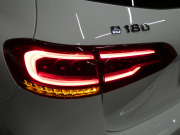 メルセデスベンツ Bクラス B180 ﾚｻﾞｰｴｸｽｸﾙｰｼﾌﾞ&ｱﾄﾞﾊﾞﾝｽﾄﾞ&ﾅﾋﾞｹﾞｰｼｮﾝ&ﾚｰﾀﾞｰｾｰﾌﾃｨPKG　meｺﾈｸﾄ ｷｰﾚｽｺﾞｰ 黒本革ｼｰﾄ/ﾋｰﾀｰ ﾊﾟﾉﾗﾏｻﾝﾙｰﾌ MBUXﾅﾋﾞ 地ﾃﾞｼﾞ 360度ｶﾒﾗ ｱﾄﾞﾊﾞﾝｽﾄﾞｻｳﾝﾄﾞ 360度ﾄﾞﾗﾚｺ 自動ﾘｱｹﾞｰﾄ LEDﾗｲﾄ　2年保証付