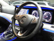 メルセデスベンツ Eクラス E200 4MATIC ｱﾊﾞﾝｷﾞｬﾙﾄﾞ ﾚｰﾀﾞｰｾｰﾌﾃｨPKG　ﾊﾟﾅﾒﾘｶｰﾅｸﾞﾘﾙ ｷｰﾚｽｺﾞｰ 黒半革ｼｰﾄ/ﾋｰﾀｰ HDDﾅﾋﾞ 地ﾃﾞｼﾞ 360度ｶﾒﾗ AppleCarPlay 前後ﾄﾞﾗﾚｺ ﾀﾞｲﾅﾐｯｸｾﾚｸﾄ ﾊﾟﾄﾞﾙｼﾌﾄ LEDﾍｯﾄﾞﾗｲﾄ 純正17ｲﾝﾁAW　2年保証付