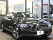 メルセデスベンツ Eクラス E200 4MATIC ｱﾊﾞﾝｷﾞｬﾙﾄﾞ ﾚｰﾀﾞｰｾｰﾌﾃｨPKG　ﾊﾟﾅﾒﾘｶｰﾅｸﾞﾘﾙ ｷｰﾚｽｺﾞｰ 黒半革ｼｰﾄ/ﾋｰﾀｰ HDDﾅﾋﾞ 地ﾃﾞｼﾞ 360度ｶﾒﾗ AppleCarPlay 前後ﾄﾞﾗﾚｺ ﾀﾞｲﾅﾐｯｸｾﾚｸﾄ ﾊﾟﾄﾞﾙｼﾌﾄ LEDﾍｯﾄﾞﾗｲﾄ 純正17ｲﾝﾁAW　2年保証付